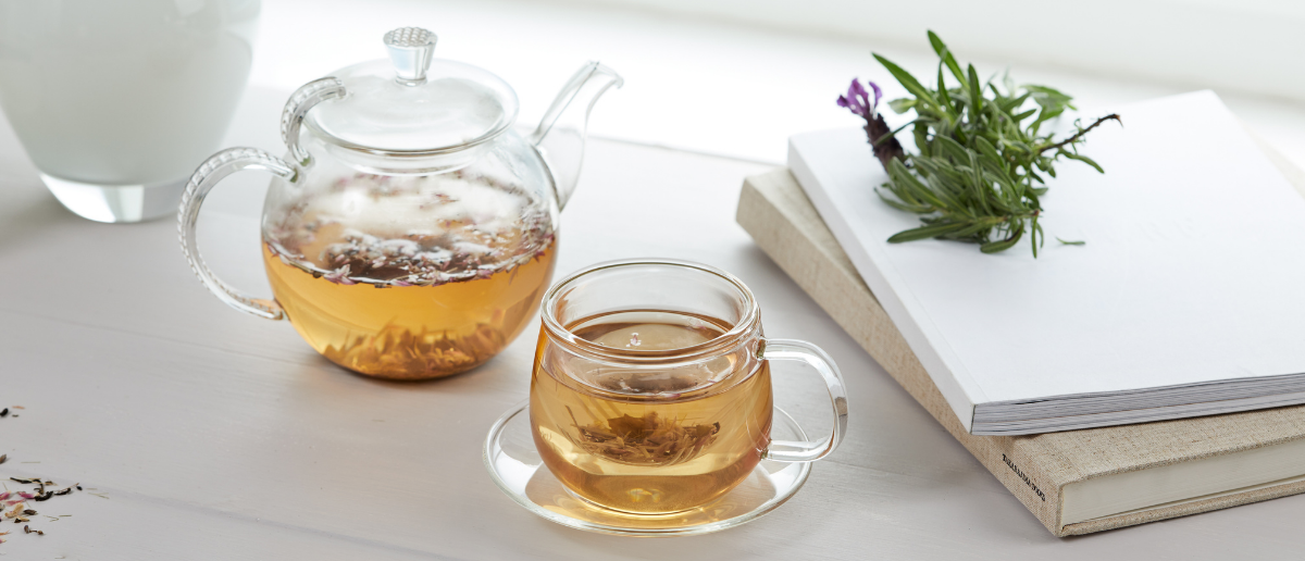 The Most Soothing Books to Relax with this Summer